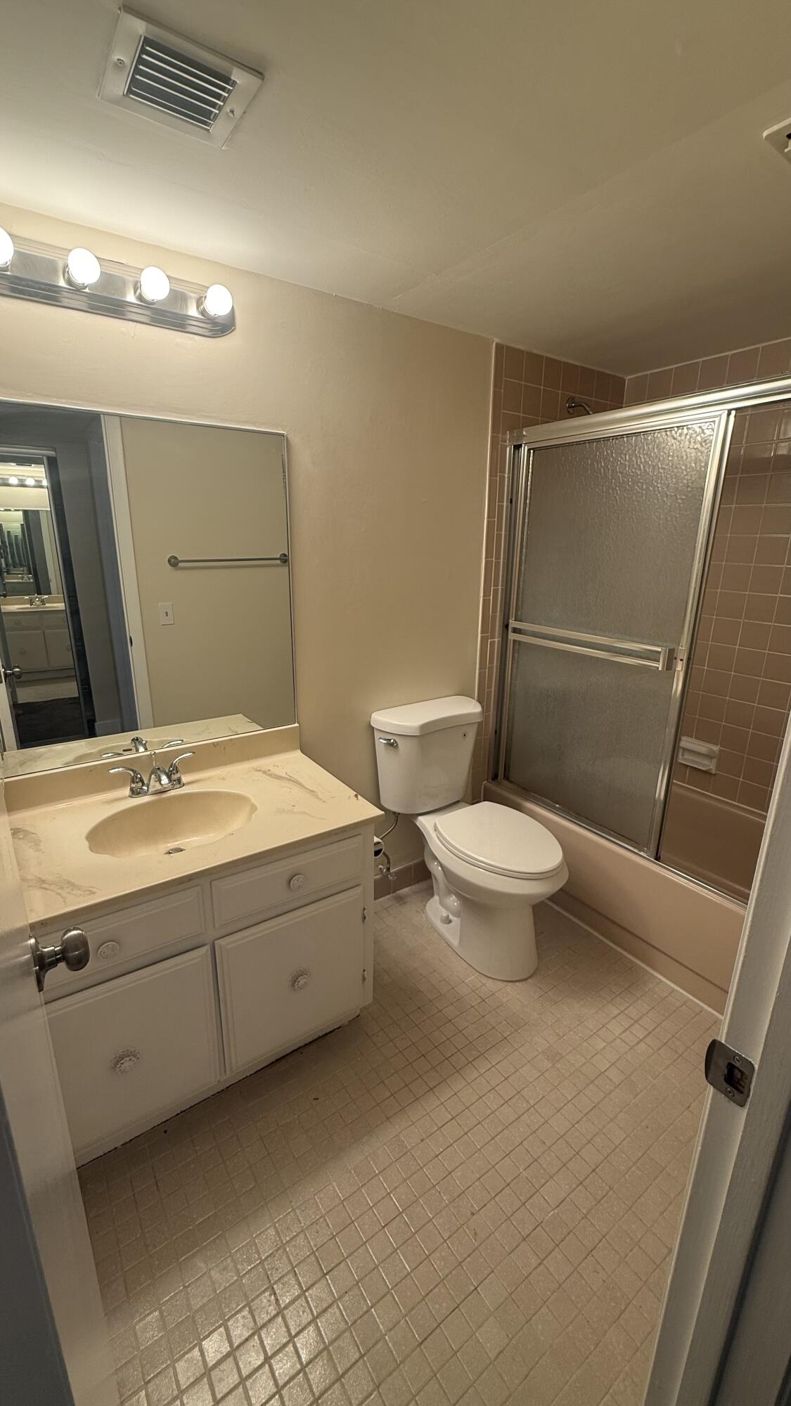 6474 Pumpkin Seed Circle, Unit 206 Boca Raton, FL 33433 - Photo 17 of 39 IMG_2039