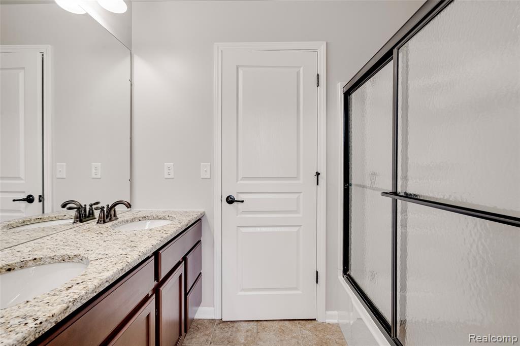 2042 Town Center Road Canton, MI 48188 - Photo 50 of 79 Gallery Image 50