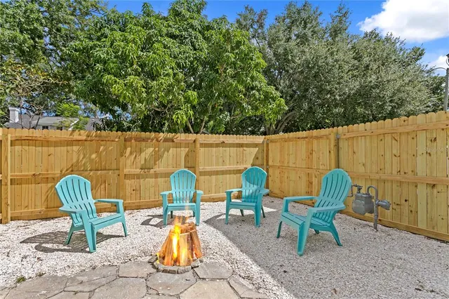 front view of house with a yard