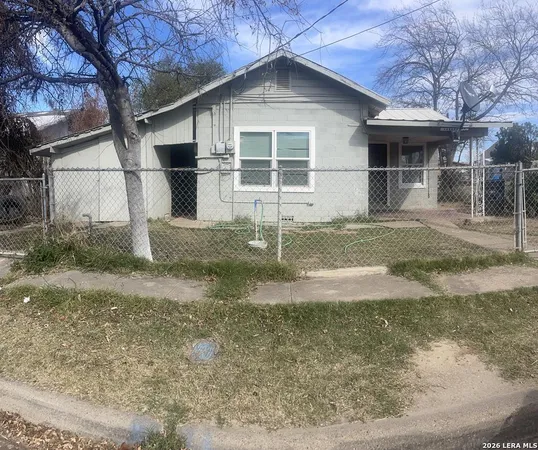 $1,150 | 1295 Bryan Street, Eagle Pass, TX 78852