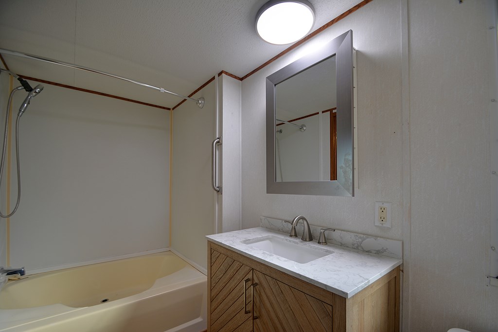 110 Garner Road Kerrville, TX 78028 - Photo 20 of 35