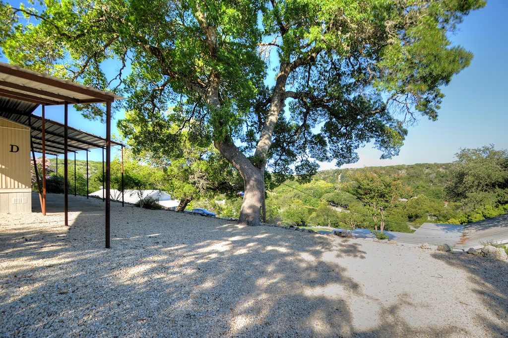 110 Garner Road Kerrville, TX 78028 - Photo 3 of 35