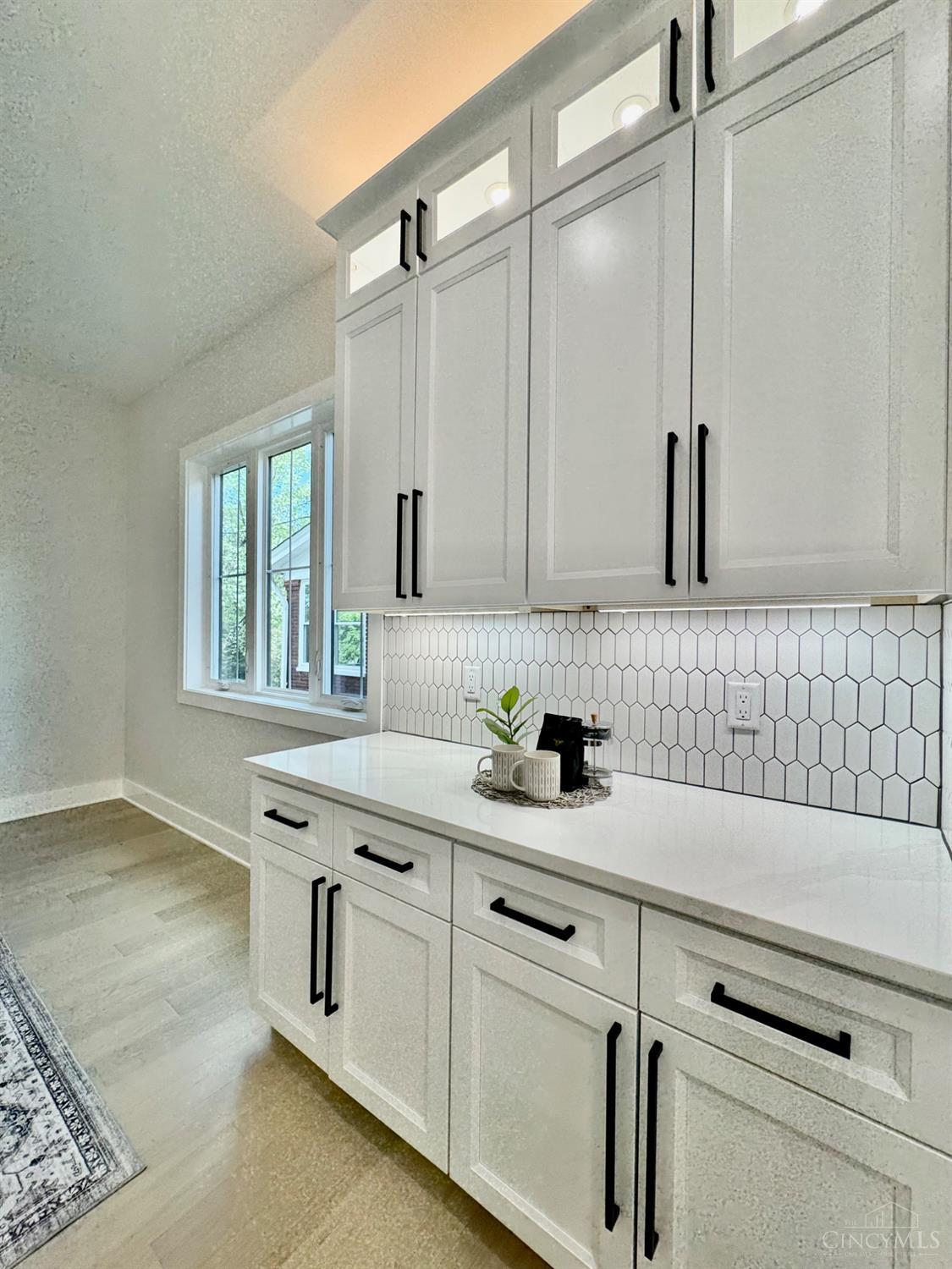 2523 Ridgeland Place Cincinnati, OH 45212 - Photo 14 of 61 Gallery Image 14