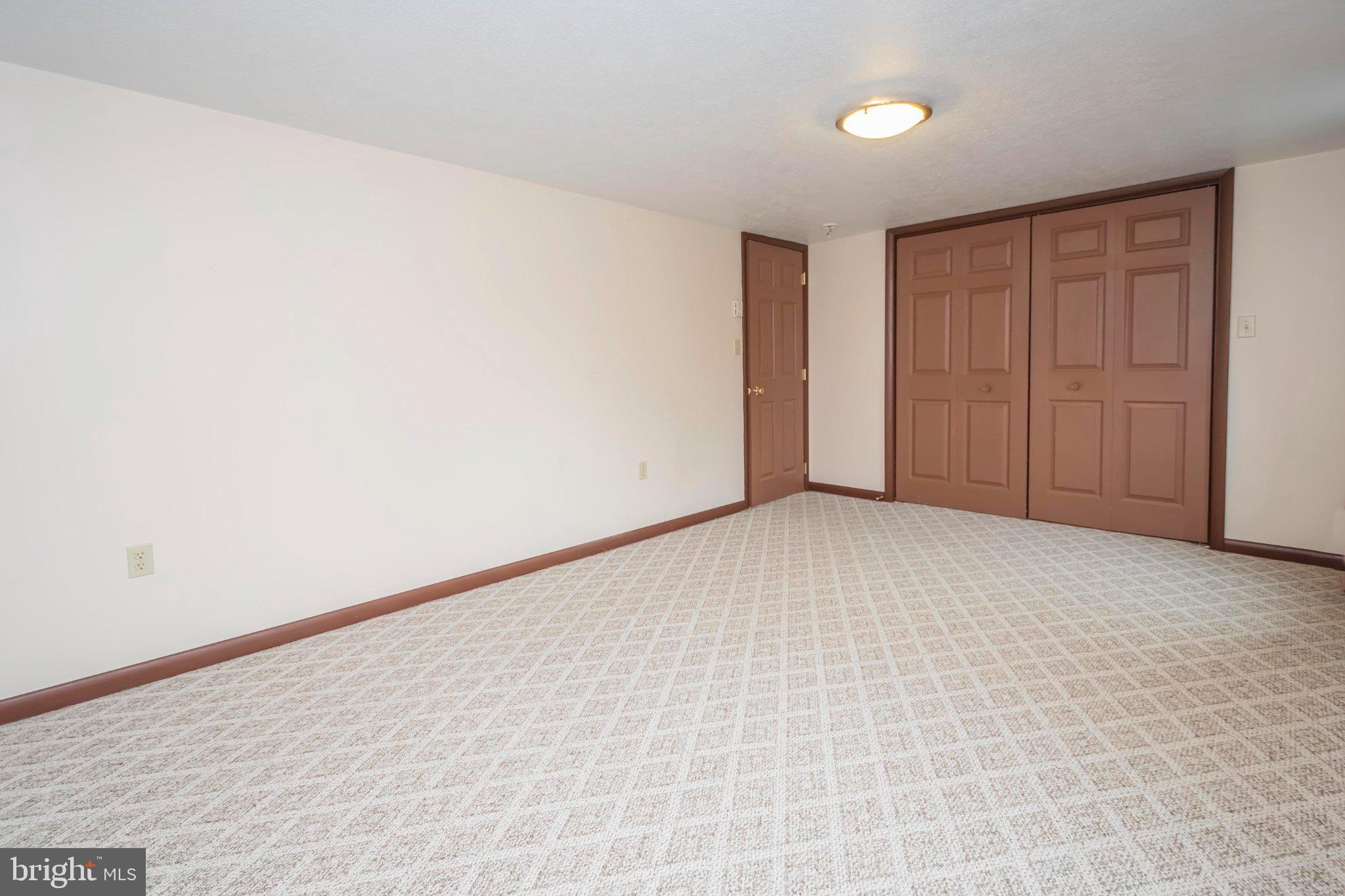 206 Mayhew Inn Road Oakland, MD 21550 - Photo 16 of 31 a view of an empty room