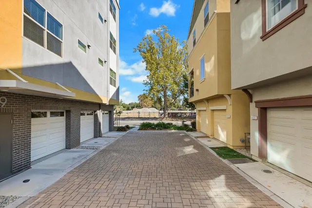 $445,900 | 467 Tailoff Lane, Sacramento, CA 95818