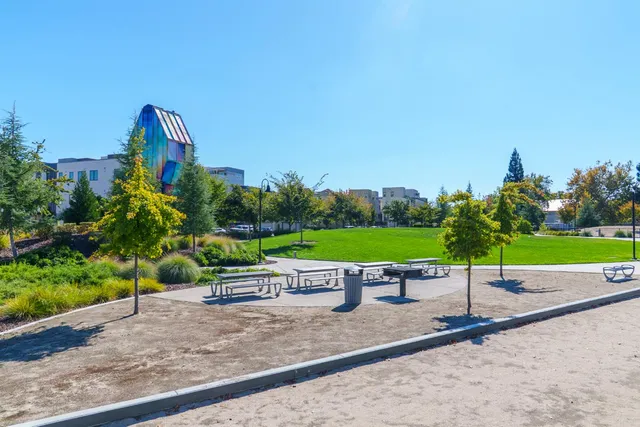 $445,900 | 467 Tailoff Lane, Sacramento, CA 95818