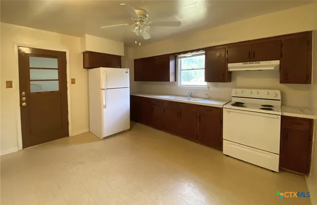 $1,075 | 2116 Circle Drive, Copperas Cove, TX 76522