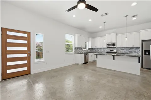 $350,000 | 6213 Felix Avenue, Unit A, Austin, TX 78741