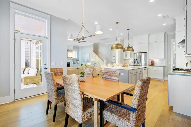 $1,225,000 | 1368 Founders Way, Mount Pleasant, SC 29464