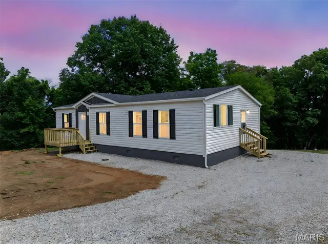 $249,900 | 30 Jenna Lee Drive, Foley, MO 63347