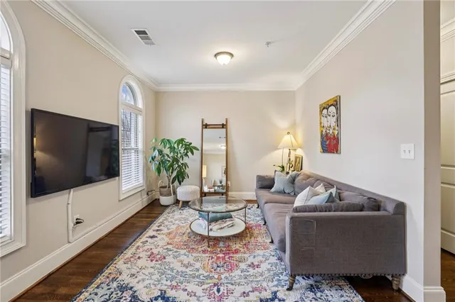 $3,450 | 305 Le Gran Bend, Atlanta, GA 30328