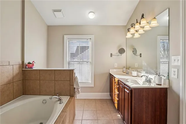 $3,450 | 305 Le Gran Bend, Atlanta, GA 30328