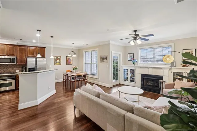 $3,450 | 305 Le Gran Bend, Atlanta, GA 30328