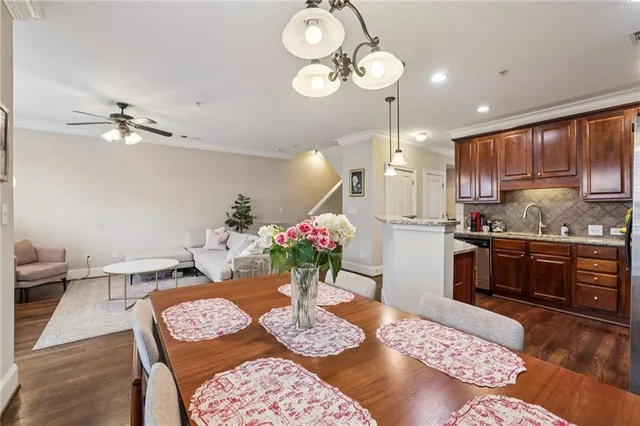 $3,450 | 305 Le Gran Bend, Atlanta, GA 30328