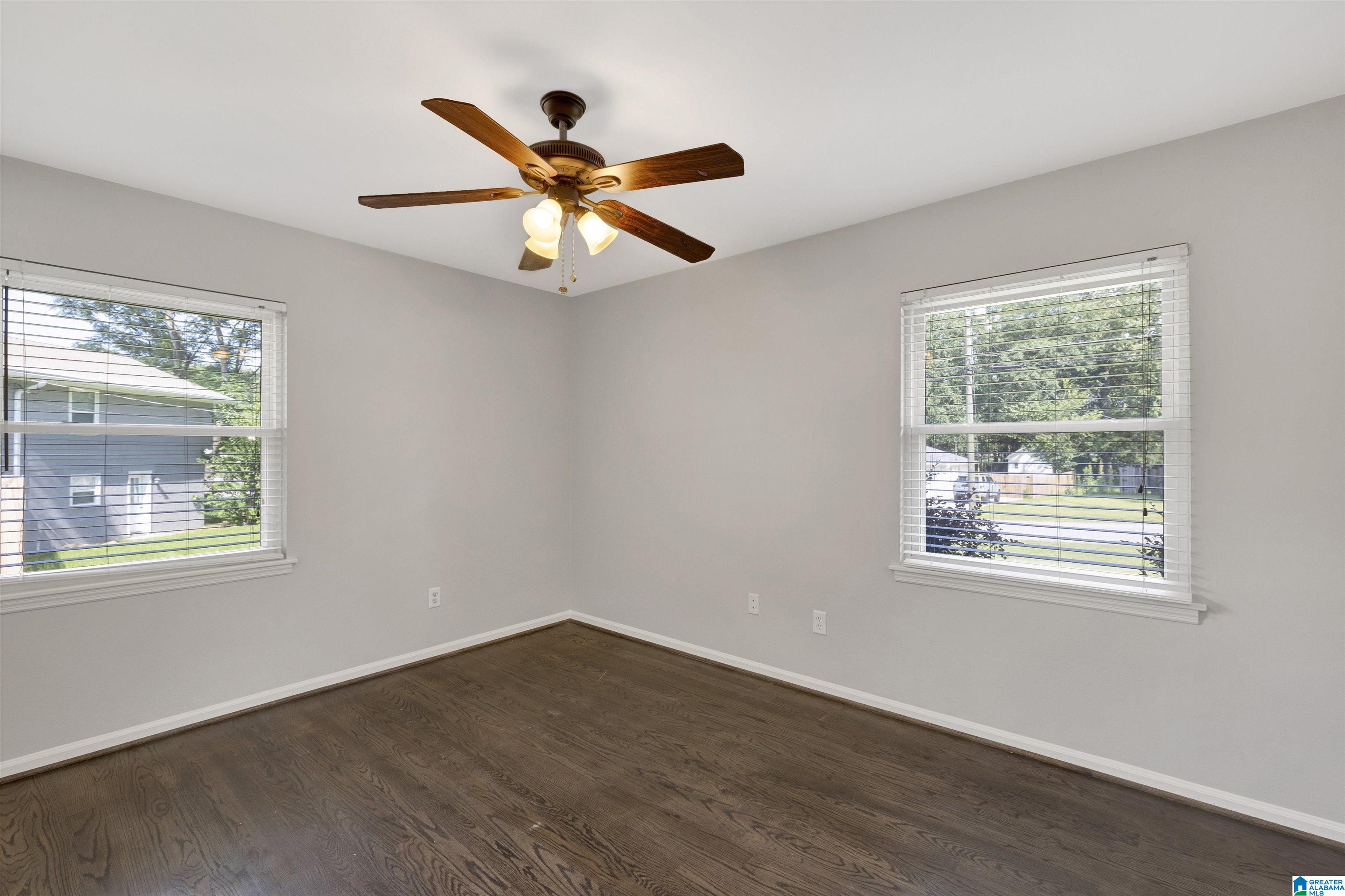 548 Creekview Drive Pelham, AL 35124 - Photo 19 of 44