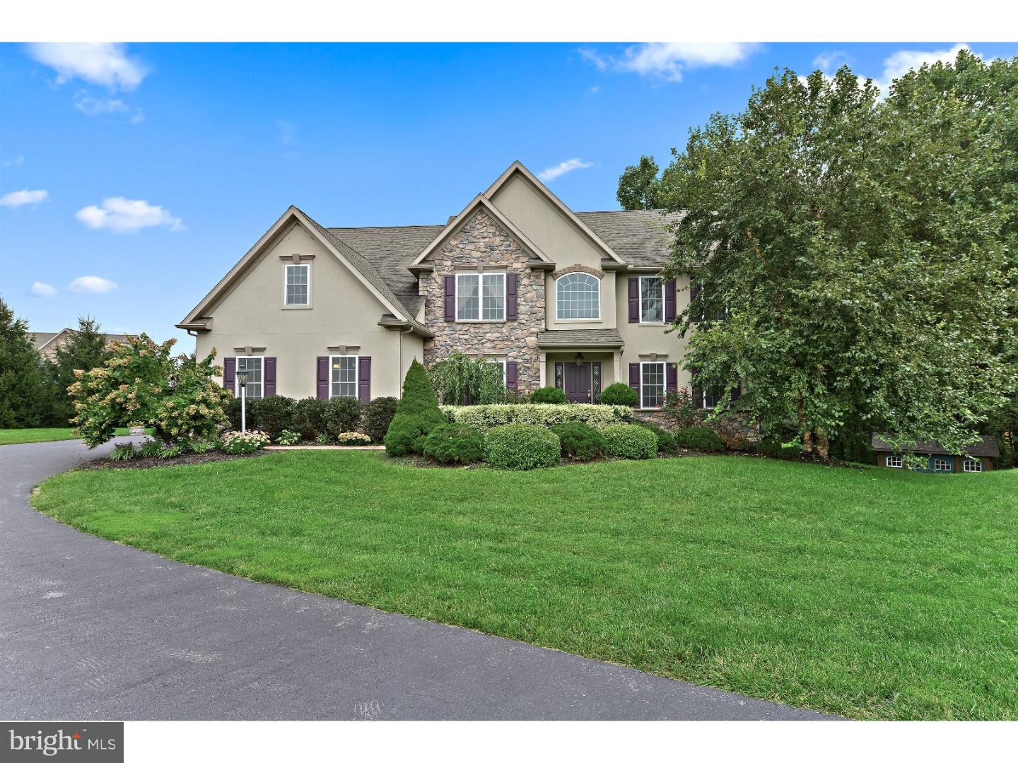 425 Hartman Road Reading, PA 19606 - Photo 1 of 25 Exterior Front