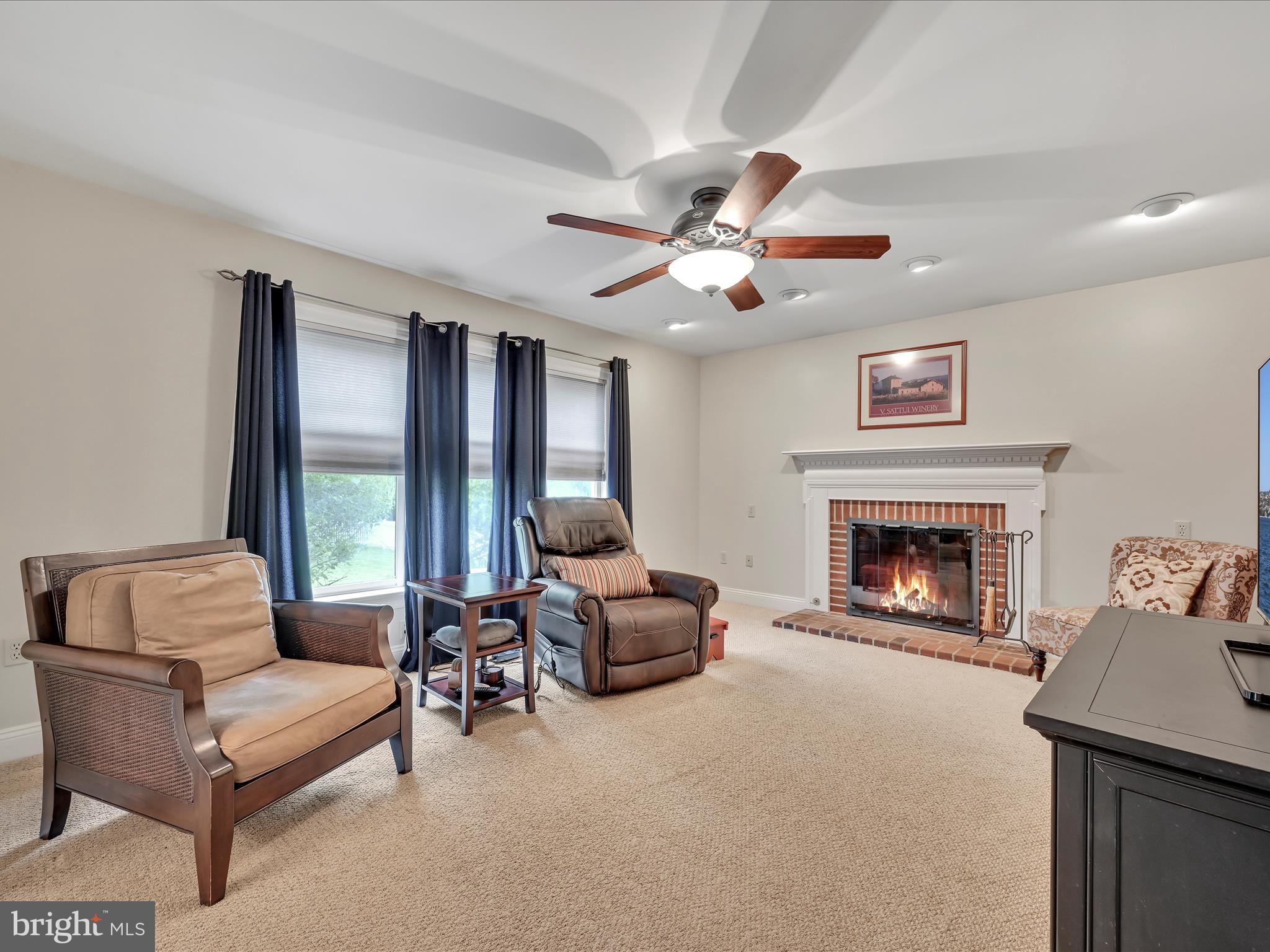 2449 Raleigh Drive Lancaster, PA 17601 - Photo 12 of 37 family room