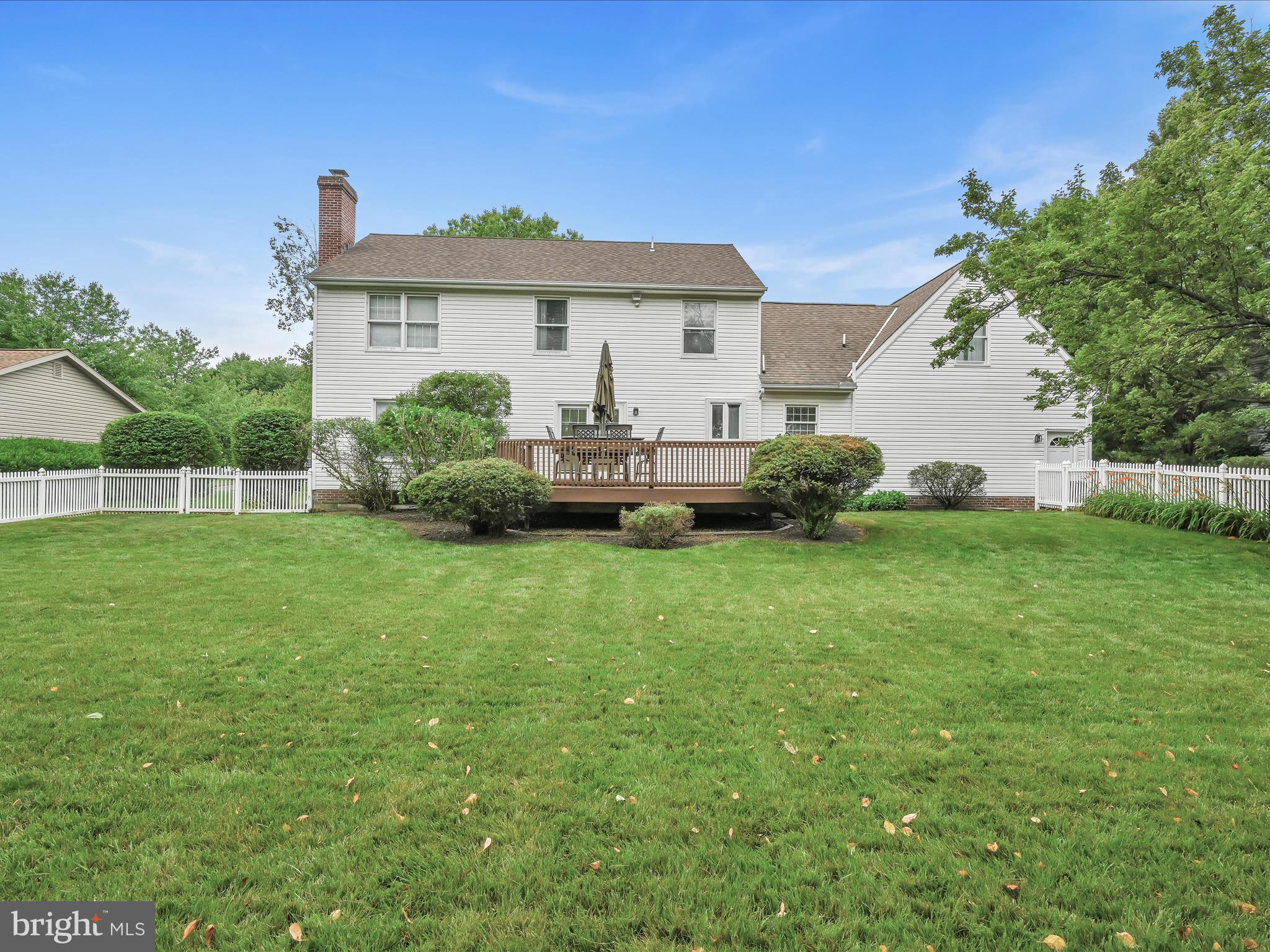 2449 Raleigh Drive Lancaster, PA 17601 - Photo 36 of 37 rear