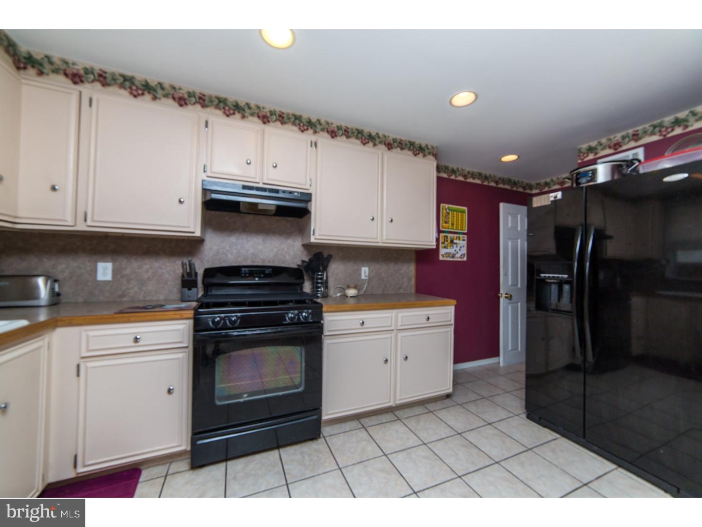212 Lynn Road Ridley Park, PA 19078 - Photo 8 of 25 Gallery Image 8