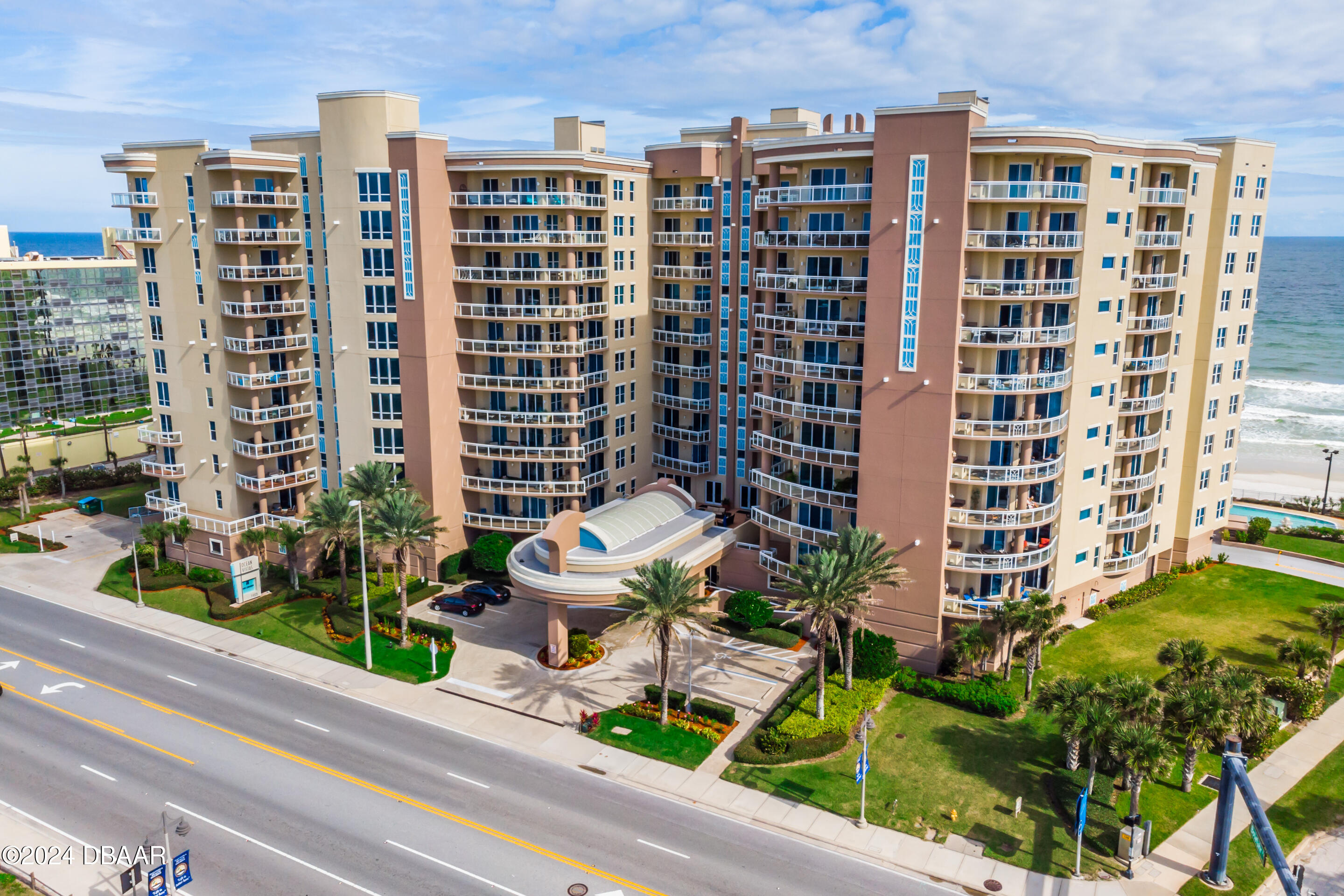 1925 South Atlantic Ave Unit 201  