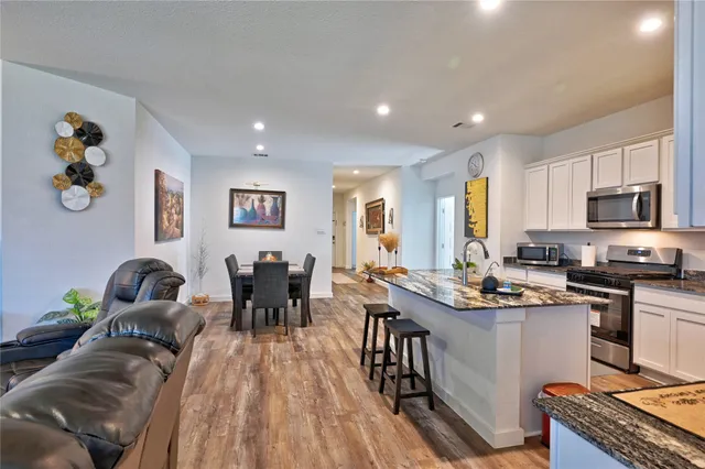 $2,550 | 8522 Kokernot Lane, Rosharon, TX 77583