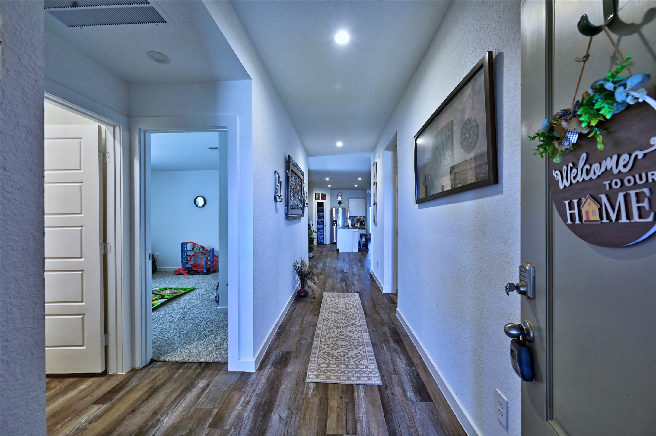 8522 Kokernot Lane Rosharon, TX 77583 - Photo 5 of 50