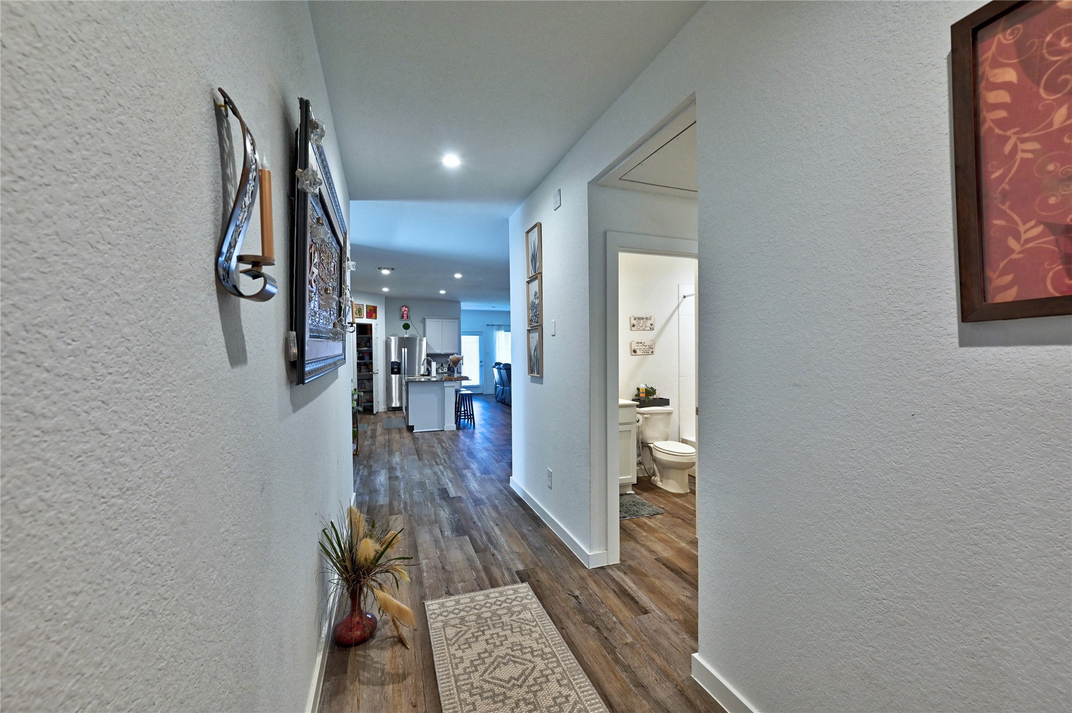 8522 Kokernot Lane Rosharon, TX 77583 - Photo 6 of 50