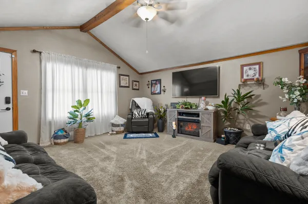 $290,000 | 6670 Keyes Road, Bellevue, MI 49021