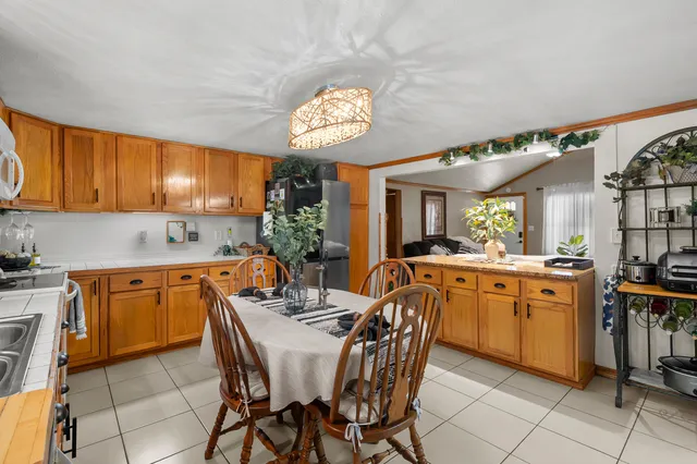 $290,000 | 6670 Keyes Road, Bellevue, MI 49021