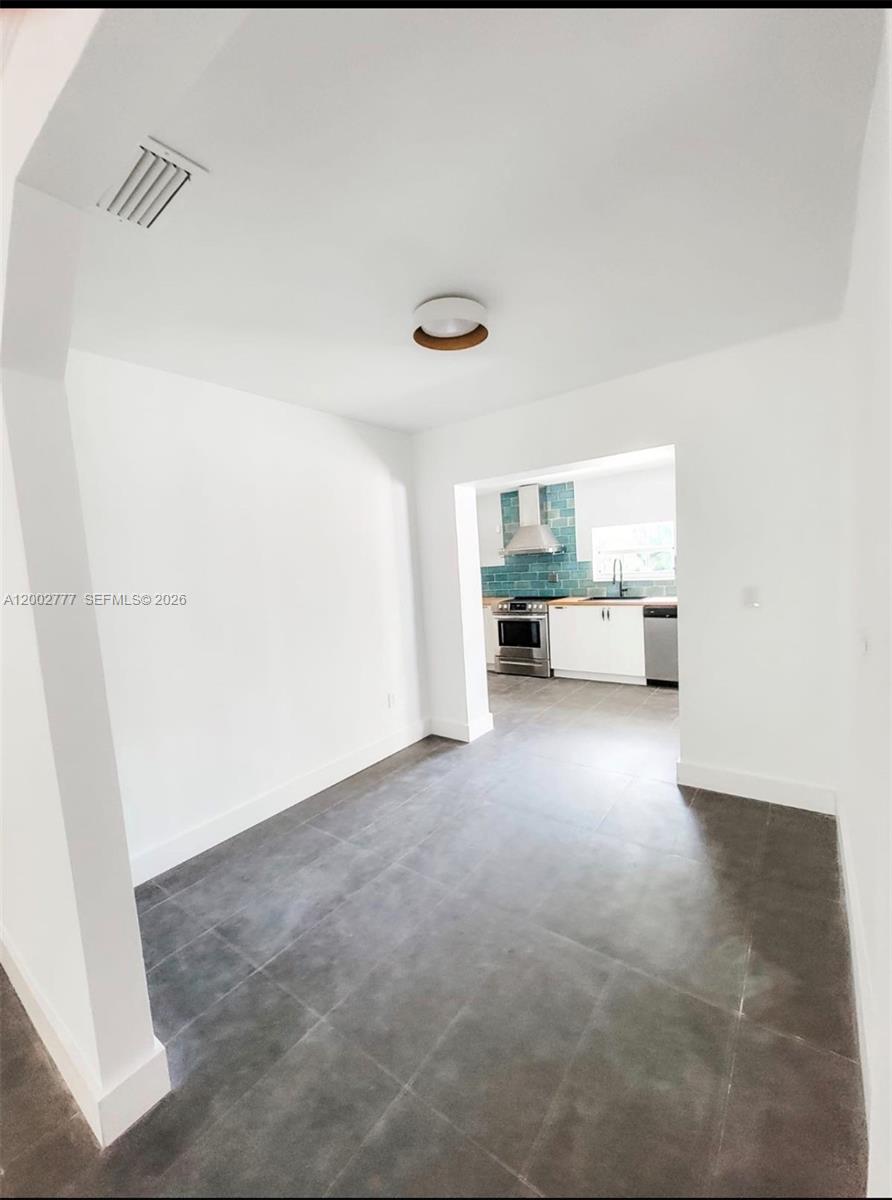 3685 Southwest 1st Avenue Miami, FL 33145 - Photo 4 of 11