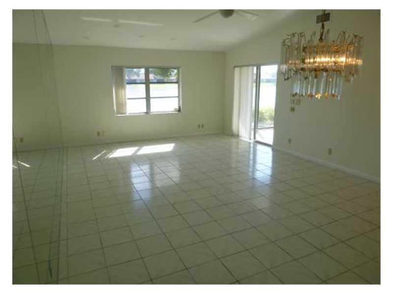 8062 Springside Court, Unit D Boca Raton, FL 33496 - Photo 8 of 32 Dining Room