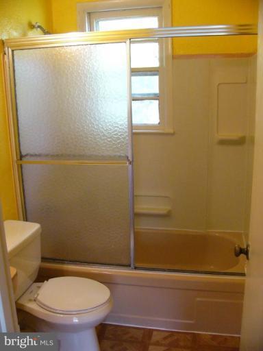 6902 Elbrook Road Hyattsville, MD 20784 - Photo 10 of 23 Bath #3