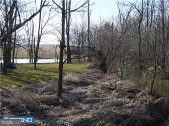 25 Deck Road Myerstown, PA 17067 - Photo 4 of 7 Gallery Image 4