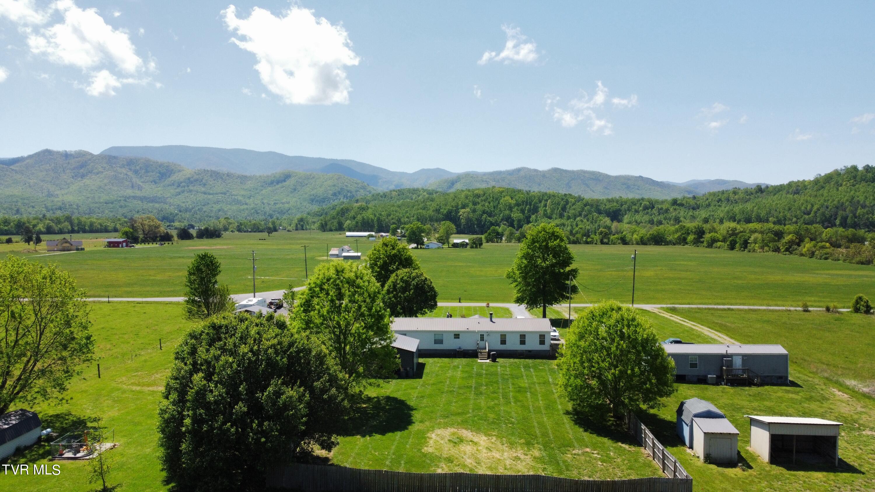 975 Fox Road Chuckey, TN 37641 - Photo 3 of 29 dji_fly_20240429_122708_768_171440830988