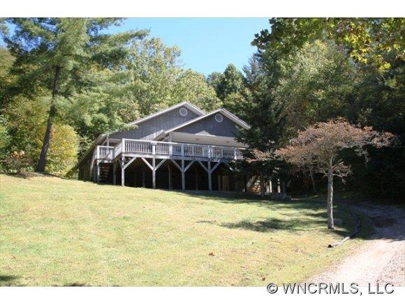 877 Hidden Valley Road Clyde, NC 28721 - Photo 1 of 24