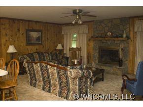877 Hidden Valley Road Clyde, NC 28721 - Photo 5 of 24