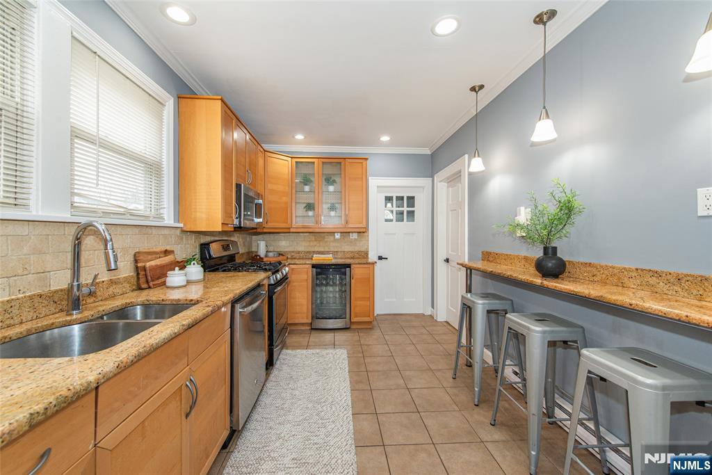 412 Berkeley Avenue Bloomfield, NJ 07003 - Photo 16 of 50