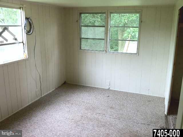 192 Burns Road Delta, PA 17314 - Photo 5 of 6 Gallery Image 5