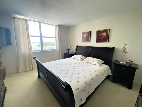 $2,500 | 3450 South Ocean Boulevard, Unit 3280, Palm Beach, FL 33480