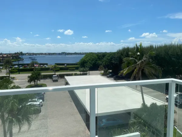 $2,500 | 3450 South Ocean Boulevard, Unit 3280, Palm Beach, FL 33480