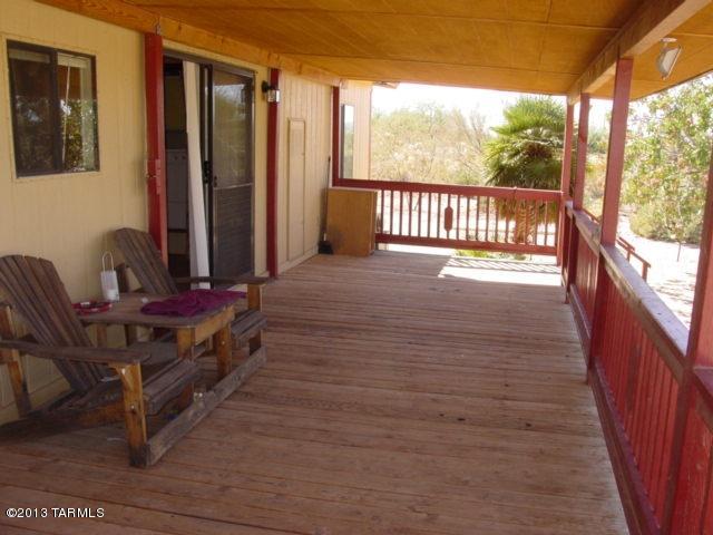 5201 North Lak A Yucca Road Tucson, AZ 85743 - Photo 3 of 19 a view of a balcony with chairs