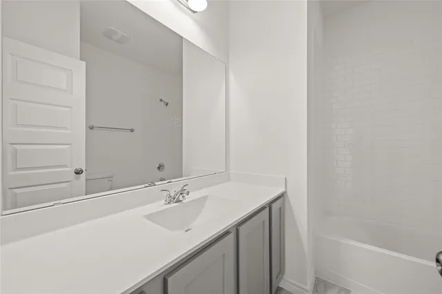 $319,900 | 1913 Seminole Drive, Cleburne, TX 76033