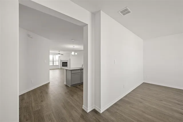 $319,900 | 1913 Seminole Drive, Cleburne, TX 76033