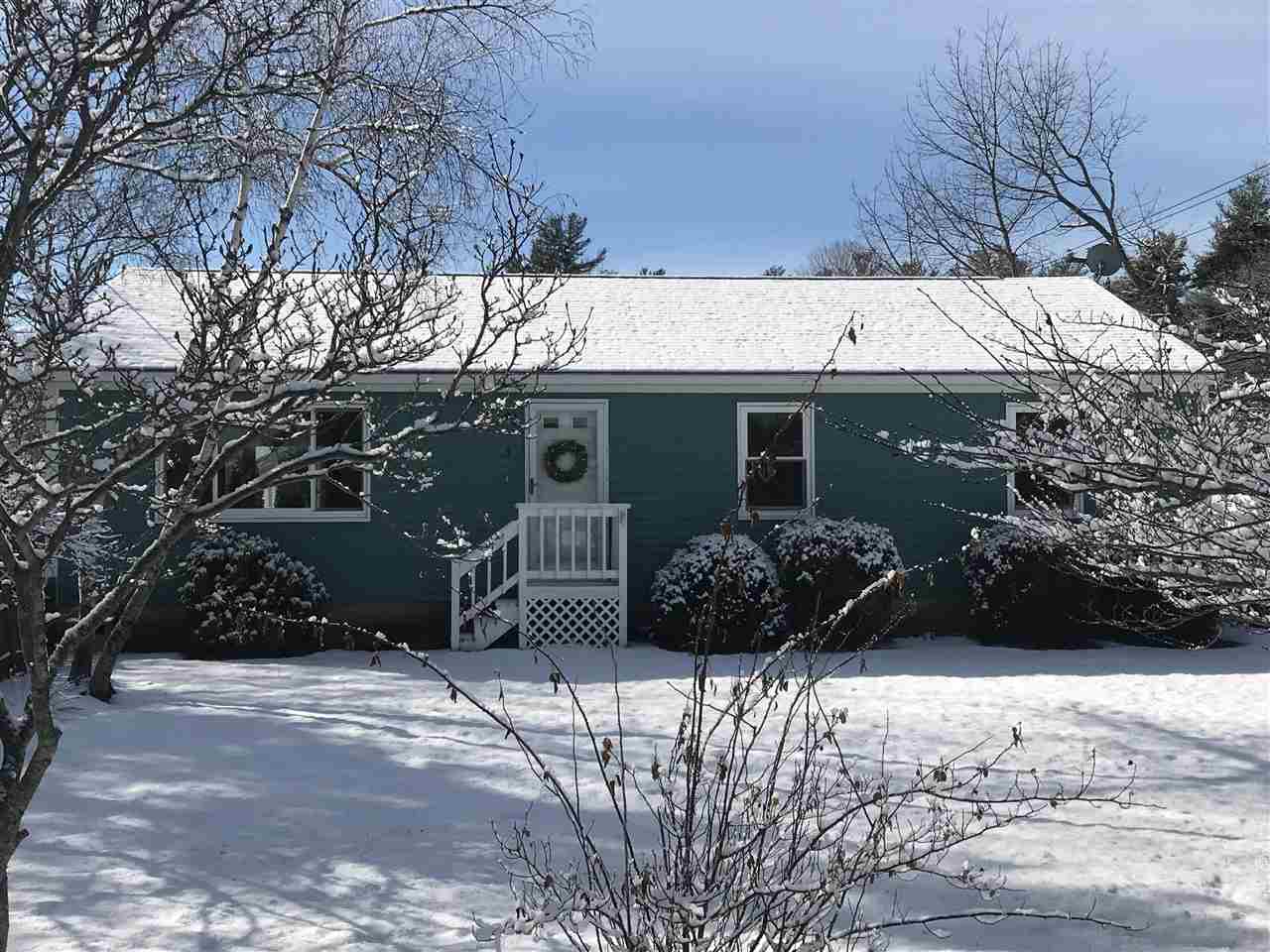 3 Garrison Road Dover, NH 03820 - Photo 1 of 37 Gallery Image 1
