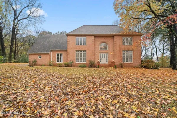 $399,000 | 6965 Fox Chase Drive, Southaven, MS 38671