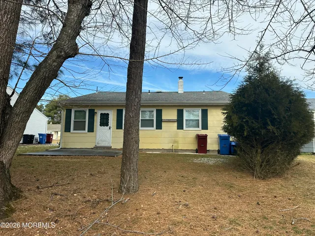 $279,000 | 3 Caldwell Drive, Toms River, NJ 08757