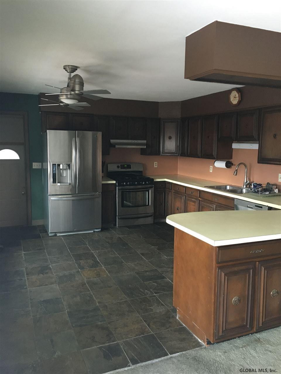 8 Lape Road Schodack, NY 12123 - Photo 6 of 17 Photo 6