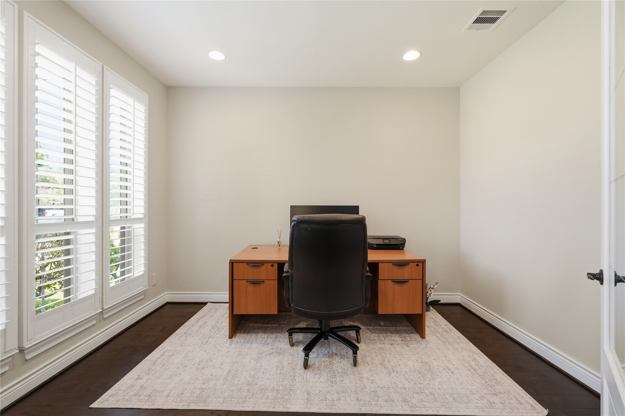 6429 Remlap Street Houston, TX 77055 - Photo 11 of 30 Private office space with natural light, plantation shutters, and a quiet setting ideal for work or study.
