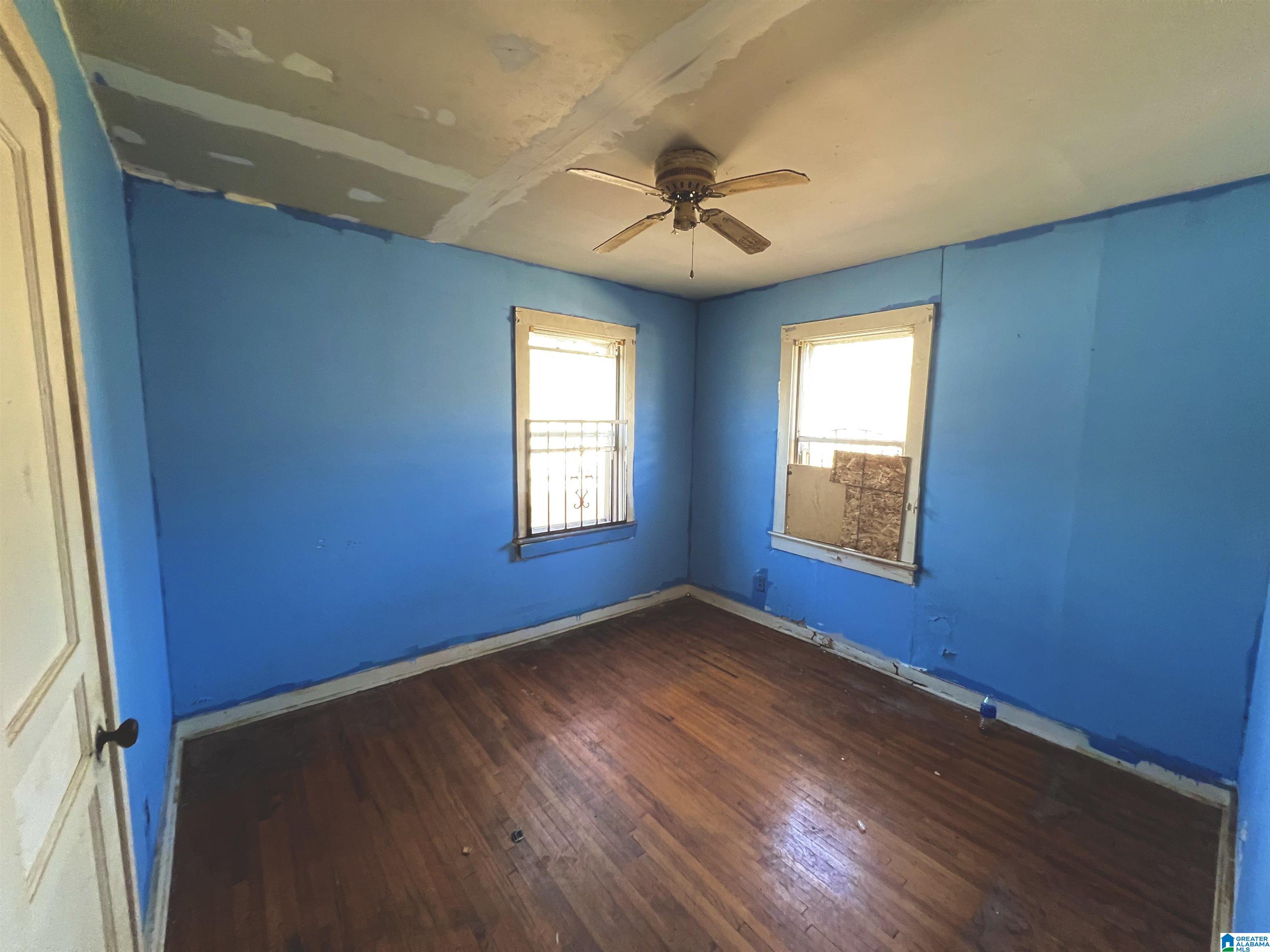 533 15th Place Southwest Birmingham, AL 35211 - Photo 7 of 10