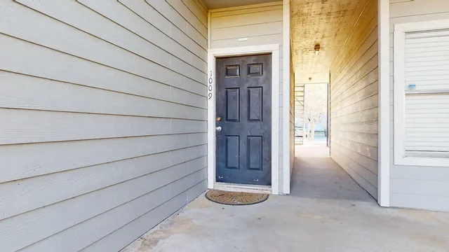 $265,000 | 12166 Metric Boulevard, Unit 1009, Austin, TX 78758